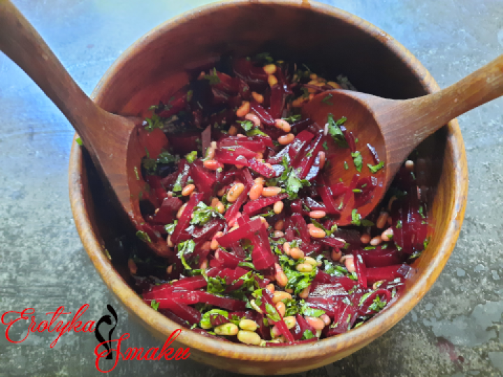 Sałatka z buraków z fasolką frażoletką